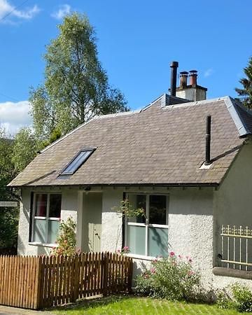 Cobbler'S Cottage At Kindrochet, Strathtay Pitlochry Exterior foto