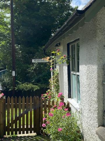 Cobbler'S Cottage At Kindrochet, Strathtay Pitlochry Exterior foto